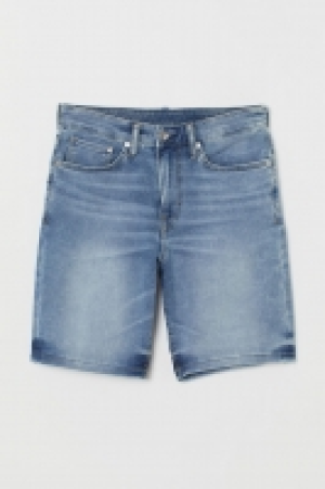  Straight Denim Shorts 12.99 €