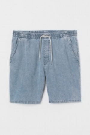  Elasticated denim shorts 9.99 €