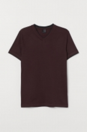 HM   V-neck T-shirt Muscle Fit