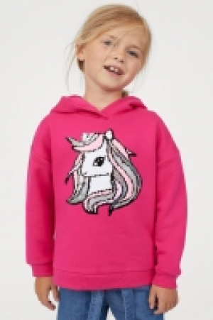  Hooded top with a motif 9.00 €