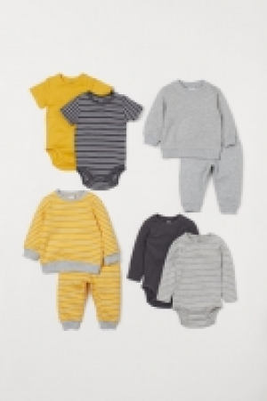  8-piece cotton set 30.00 €