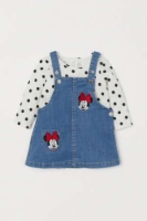  Dungaree dress and top 13.00 €
