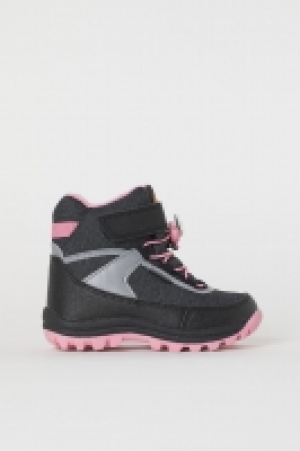  Waterproof boots 25.00 €