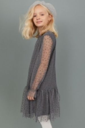  Glittery tulle dress 10.00 €
