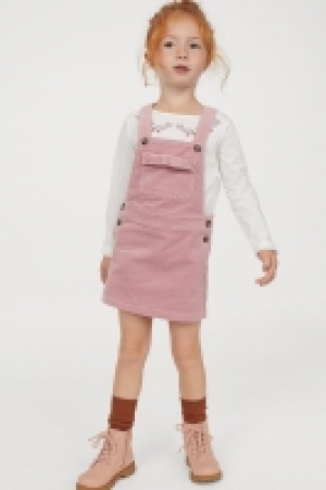 Top and dungaree dress 13.00 €