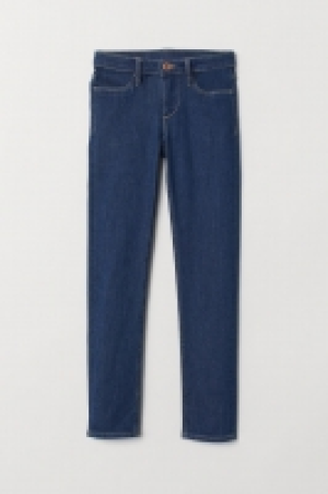  Skinny Fit Jeans 6.00 €