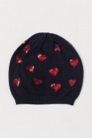  Hat with sequins 4.00 €