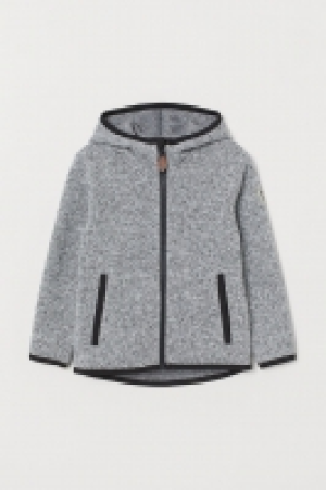  Knitted fleece jacket 13.00 €