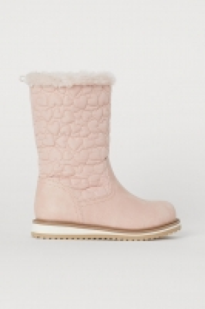  Warm-lined boots 18.00 €