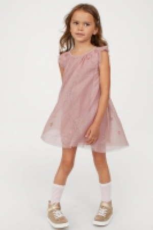  Tulle dress with embroidery 10.00 €
