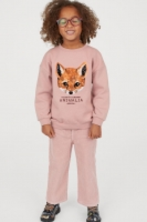  Sweatshirt with sequins 8.00 €