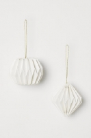  2-pack Christmas tree baubles 2.99 €