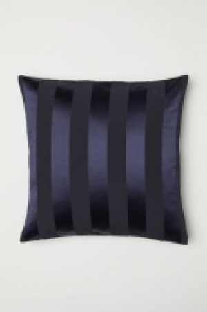  Jacquard-weave cushion cover 9.99 €