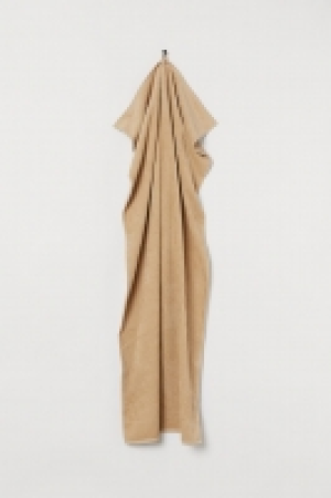  Jacquard-weave bath towel 7.99 €