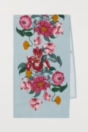  Patterned cotton table runner 7.99 €
