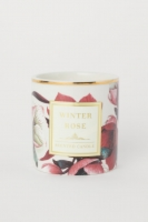  Scented candle in holder 6.99 €