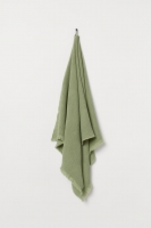  Waffled bath towel 9.99 €