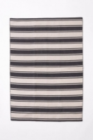  Striped cotton rug 69.99 €