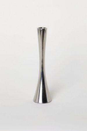  Metal candlestick 7.99 €