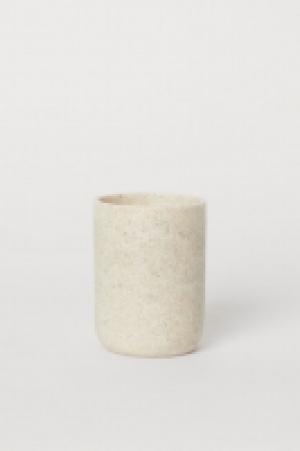  Toothbrush mug 6.99 €