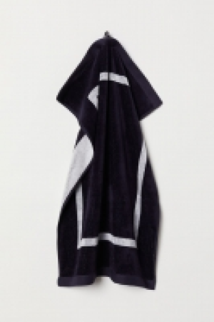  Jacquard-weave hand towel 4.99 €
