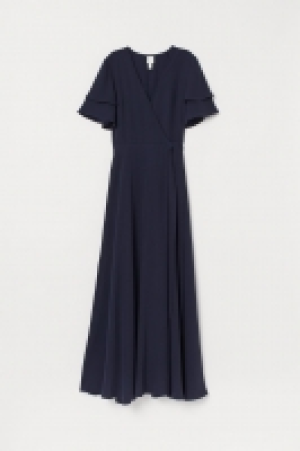  Wrap dress 24.99 €