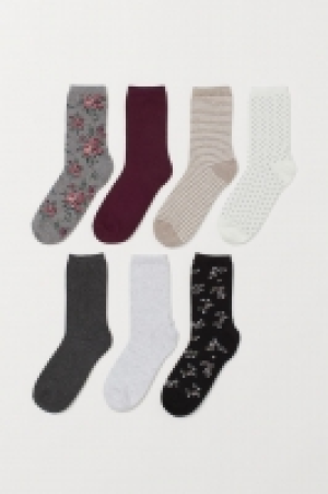  7-pack socks 6.99 €