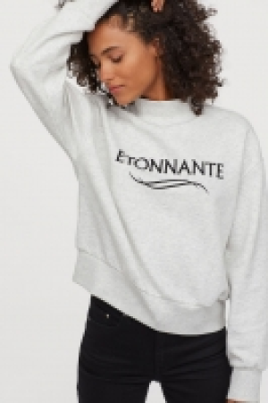  Turtleneck sweatshirt 8.99 €