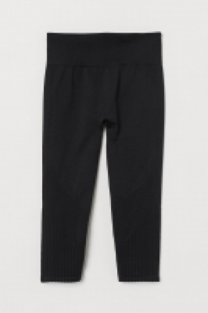  Seamless sports tights 12.99 €
