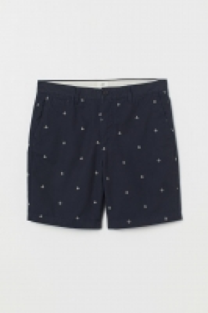  Patterned chino shorts 10.00 €