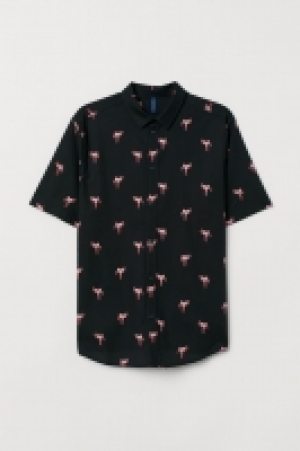  Patterned cotton shirt 9.00 €