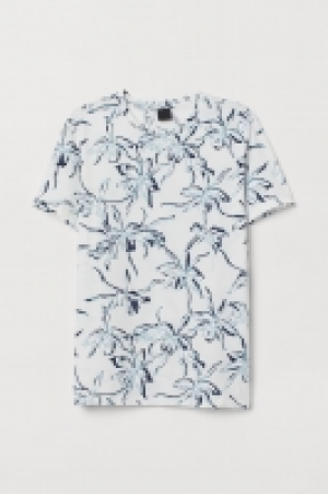  Cotton T-shirt 8.00 €