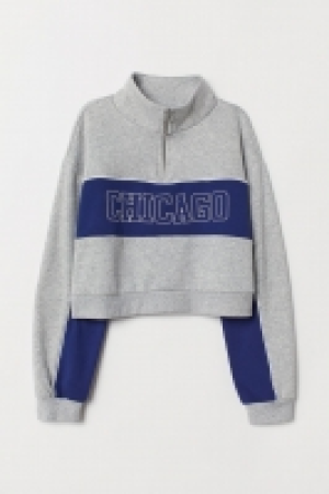 Stand-up collar sweatshirt 8.99 €