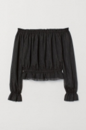  Off-the-shoulder top 14.99 €