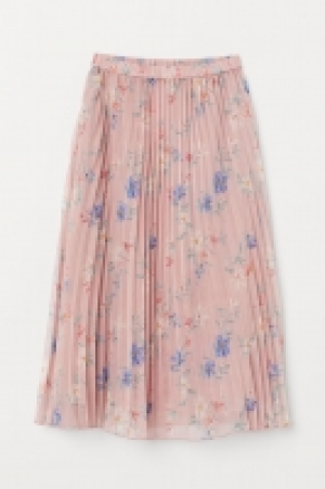  Pleated skirt 13.00 €