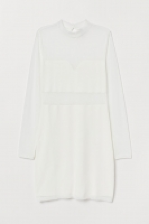  Fitted dress 14.99 €