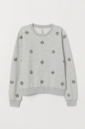  Sweatshirt with appliqués 14.99 €