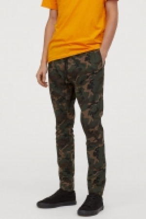  Patterned cotton joggers 12.99 €