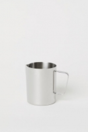  Small metal milk jug 6.99 €
