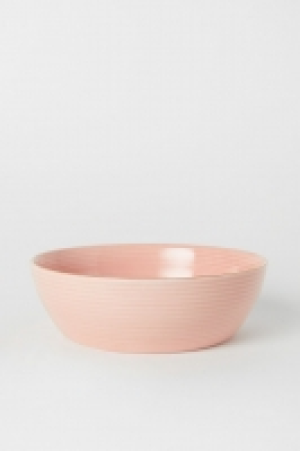  Textured porcelain bowl 12.99 €