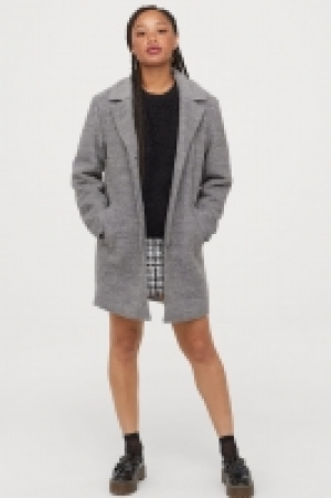  Wool-blend coat 30.00 €