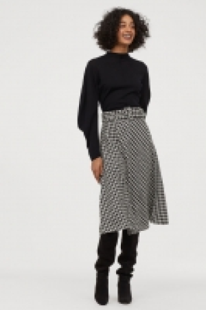  Jacquard-weave skirt 25.00 €