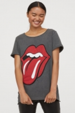  T-shirt with a motif 13.00 €