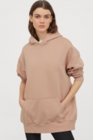  Oversized hooded top 18.00 €