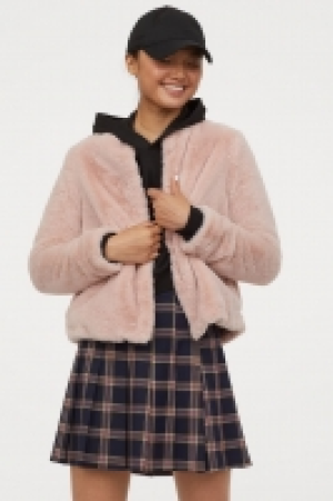  Faux fur jacket 20.00 €