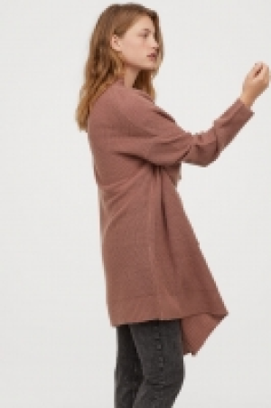  Knitted cardigan 18.00 €