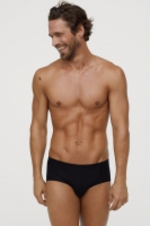  10-pack briefs 34.99 €