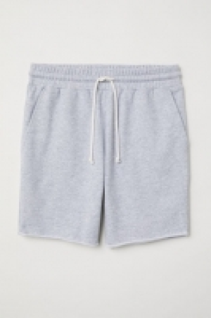 HM   Raw-edged sweatshirt shorts