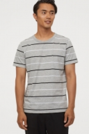  Striped T-shirt 7.99 €