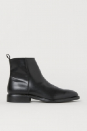  Boots 34.99 €
